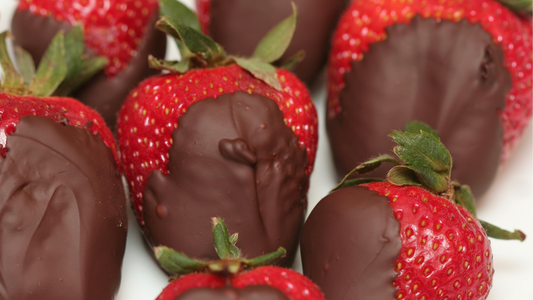 Les fraises en robe de chocolat